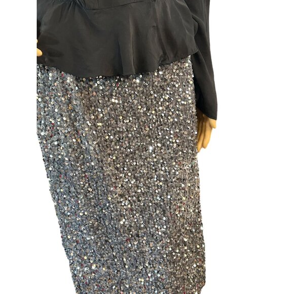 (5 for $25) Steel Gray Silver Sequin Pencil Skirt Size Medium - Picture 4 of 8
